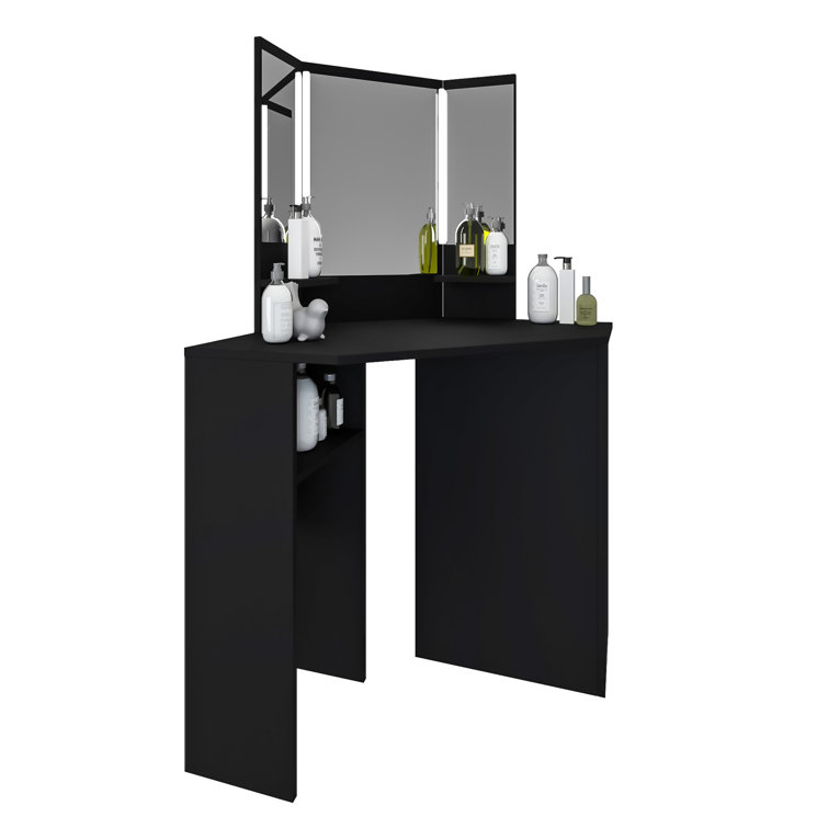 latitude run makeup vanity